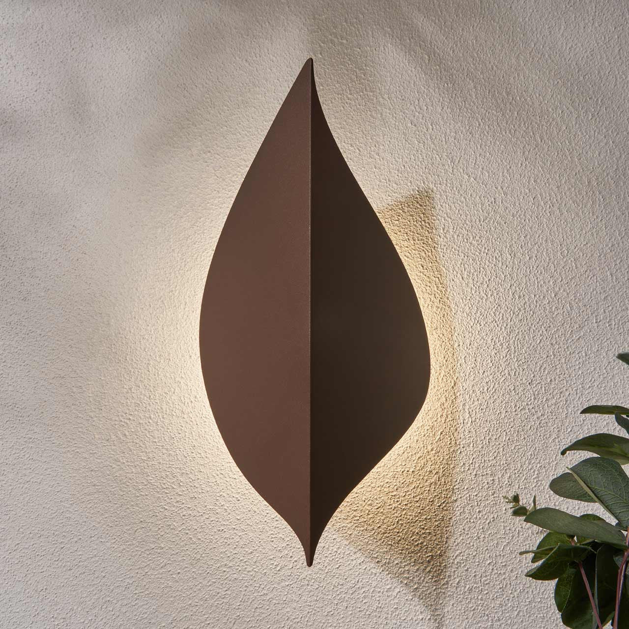 Zink Alani 9.5W LED Leaf Style Outdoor Wall Light Cool White in Rust